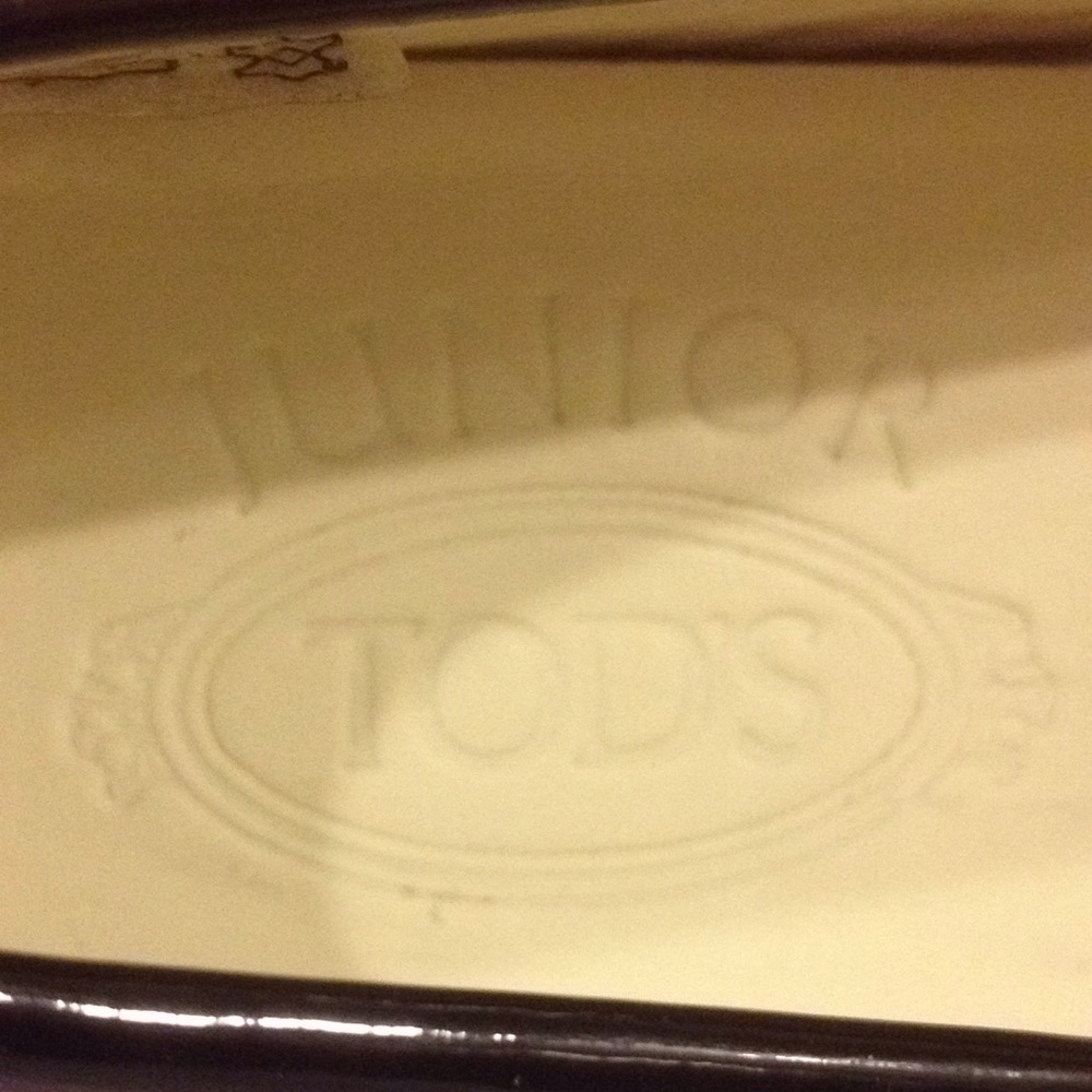 BRAND NEW! Kid's Black Unisex Junior Tod's Loafers - Picture 8 of 8